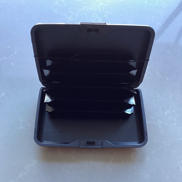 Grumpy Cat Aluminum Wallet, NWT - Picture 4 of 5